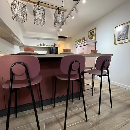 Modern Loft Steps From The * סליאמה